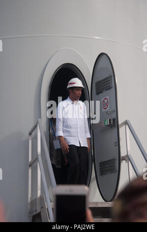 Indonesia Presidente, Joko Widodo inaugura Sidrap Wind Farm in Sidenreng Rappang Regency, Sulawesi Sud il 2 luglio 2018. Foto Stock