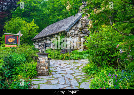 Ty Hyll, il Brutto House, Betws-y-Coed, Parco Nazionale di Snowdonia, Conwy, Wales, Regno Unito, Europa Foto Stock