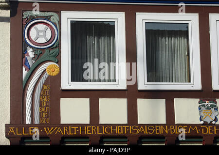 HAMELN, Germania - MARZO 07, 2009: dettagli di una casa nel centro di Hameln, in Germania Foto Stock