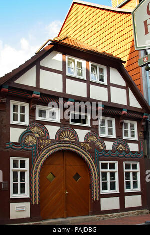 HAMELN, Germania - MARZO 07, 2009: dettagli di una casa nel centro di Hameln, in Germania Foto Stock