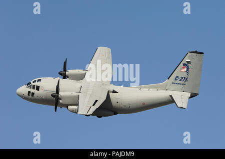 Italia Arma Aeronautica Alenia C 27J Spartan flying display al