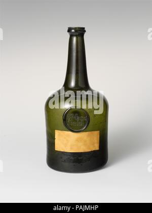 Bottiglia di vino. Cultura: British, probabilmente. Dimensioni: H. 11 a. (27,9 cm). Data: ca. 1760. Museo: Metropolitan Museum of Art di New York, Stati Uniti d'America. Foto Stock