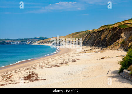 La vista lungo Porthleven sabbie dalla pesca Gunwalloe Cove Cornwall Inghilterra UK Europa Foto Stock