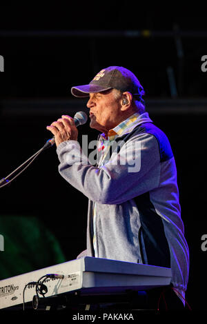 Edmonton, Alberta, Canada. 22 Luglio, 2018. Bruce Johnston suona con i Beach Boys a K-giorni di Edmonton. Credito: Ron Palmer/SOPA Immagini/ZUMA filo/Alamy Live News Foto Stock