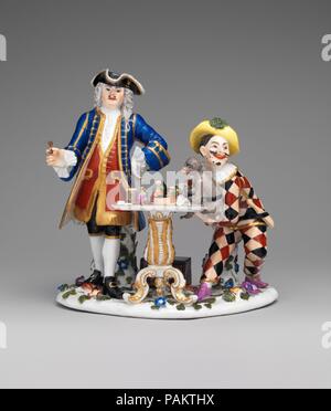 Quack medico, la Harlequin e la scimmia. Cultura: tedesco, di Meissen. Dimensioni: complessiva (conferma): 8 x 7 3/4 x 5 5/16 in. (20,3 x 19,7 x 13,5 cm). Factory: Meissen Manufactory (tedesco, 1710-presente). Modellatore: Johann Joachim Kändler (tedesco, Fischbach 1706-1775 Meissen). Data: ca. 1745. Museo: Metropolitan Museum of Art di New York, Stati Uniti d'America. Foto Stock