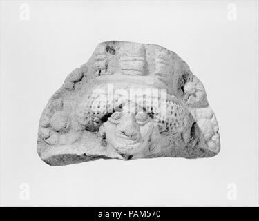 Placca stampato: testa femmina. Dimensioni: 1,57 x 2.64 in. (3,99 x 6,71 cm). Data: ca. 2100-1750 A.C. Museo: Metropolitan Museum of Art di New York, Stati Uniti d'America. Foto Stock