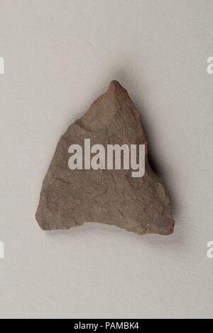 Arrowhead. Cultura: il Giappone. Dimensioni: W. 7/8 in. (2,2 cm); L. 1. (2.5 cm). Museo: Metropolitan Museum of Art di New York, Stati Uniti d'America. Foto Stock