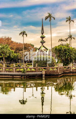 Taipei, Taiwan - Jan 16, 2017: visualizzazione a 228 Massacre Monument a 228 Parco del Memoriale della Pace di Taipei, Taiwan. Foto Stock