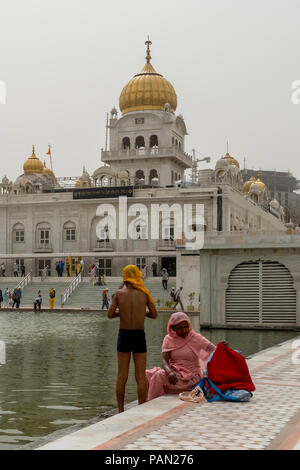 Tempio d'oro in Delhi , tempio sikh, India Giugno 2018 Foto Stock