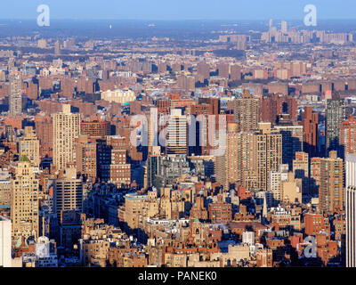 Upper West Side vista dalla cima delle rocce observation deck al Rockefeller Center, Manhattan, New York, New York, Stati Uniti d'America, 02 Gennaio, 20 Foto Stock