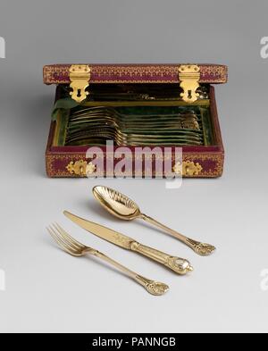 Set di sei forcelle (parte di un set). Cultura: francese, Parigi. Dimensioni: Lunghezza (ciascuno): 7 5/8 in. (19,4 cm). Autore: Louis-Joseph Lenhendrick (master 1747, morto 1783). Data: 1767-71. La pelle cesellata box contiene sei couverts -- il termine francese per due o più pezzi adattati di posate--che in questo caso comprendono ciascuno una forchetta, cucchiaio e coltello. Sei identici couverts alloggiata in una scatola di simili sono anche nella collezione del museo. Non è noto per i quali questi trentasei pezzi di posate sono state fatte perché gli stemmi che decorate ciascuna forcella, coltelli e cucchiaio sono state cancellate. Tuttavia, Foto Stock