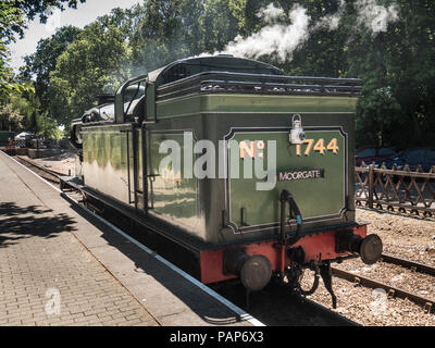 In classe N2 0-6-2T serbatoio del motore 1744, costruito a nord locomotiva britannico lavora nel 1921. Ex BR numero 69523, LNER numero di locomotiva 4744, Foto Stock