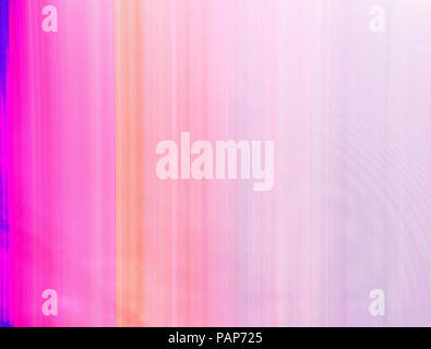 Riempimento gradiente di sfondo con colori diversi dal rosa pallido al viola con distinte strisce verticali Foto Stock