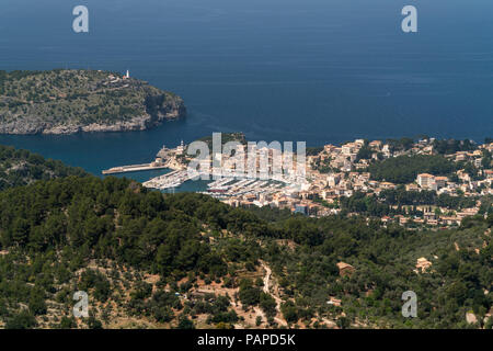 Isole Baleari Spagna, Mallorca, vista dal Mirador de Ses Barques a Port de Soller Foto Stock