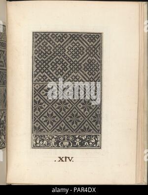 Esemplario di lavori, pagina 14 (recto). Dimensioni: 9 5/16 x 7 1/4 x 15/16 in. (23,7 x 18,4 x 2,4 cm). Pubblicato in: Venezia. Editore: Nicolò Zoppino (italiano, Ferrara 1478/80-1544 Venezia) , Venezia. Data: Agosto 1529. Pubblicato da Nicolo Zoppino, italiano, attivo del XVI secolo, Venezia. Dall'alto al basso e da sinistra a destra: Design composto da 3 registri orizzontali: superiore illustrata con grossi diamanti composta di piccoli diamanti, centro illustrato con i fiocchi di neve all'interno dei diamanti, fondo illustrato con urna circondata da fiori e foglie. Museo: Metropolitan Museum of Art di New York, U Foto Stock