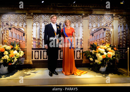 AMSTERDAM, PAESI BASSI - Ott 26, 2016: Prince e Pricess dei Paesi Bassi, la sezione della famiglia reale olandese, il museo delle cere di Madame Tussauds in Amsterd Foto Stock