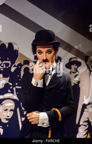 AMSTERDAM, PAESI BASSI - Ott 26, 2016: Sir Charles Spencer Charlie Chaplin, un inglese un attore comico, regista, il museo delle cere di Madame Tussauds di Amsterdam Foto Stock