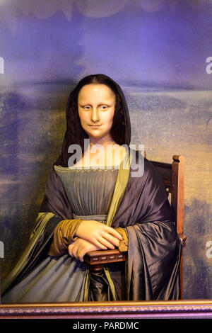 AMSTERDAM, PAESI BASSI - Ott 26, 2016: Leonardo la Mona Lisa di Leonardo Da Vinci, il museo delle cere di Madame Tussauds di Amsterdam. Una popolare attrazione turistica Foto Stock