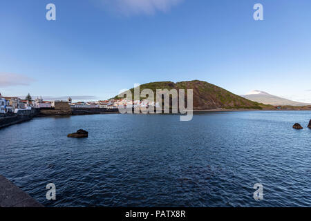 Rua Conde Dávila a Horta, isola di Faial, Azzorre, Portogallo Foto Stock