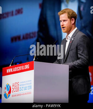 Amsterdam, Paesi Bassi. 23 Luglio, 2018. AMSTERDAM, Paesi Bassi - 24 luglio 2018 il principe Harry, duca di Sussex, durante la conferenza internazionale sull' AIDS a luglio 23, 2018 a Amsterdam, Paesi Bassi. (Foto di Patrick van Katwijk/Getty Images) | Credit: dpa/Alamy Live News Foto Stock