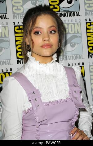 San Diego, CA. 19 Luglio, 2018. Sarah Jeffery di presenze per San Diego Comic-Con internazionale - gio, San Diego Convention Center, San Diego, CA, 19 luglio 2018. Credito: Priscilla concedere/Everett raccolta/Alamy Live News Foto Stock