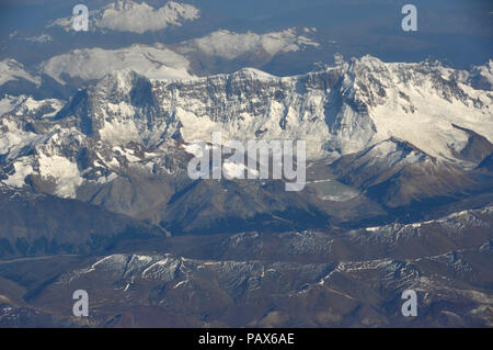 Vista aerea del Cerro San Lorenzo, 2. il picco più alto della Patagonia, tra Argentina e Cile Foto Stock