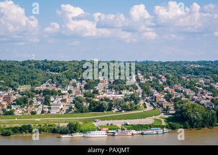 Vista del fiume Ohio da Eden Park di Cincinnati, Ohio. Foto Stock