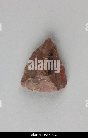 Arrowhead. Cultura: il Giappone. Dimensioni: W. 3/4 in. (1,9 cm); L. 1. (2.5 cm). Museo: Metropolitan Museum of Art di New York, Stati Uniti d'America. Foto Stock