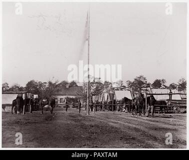 Sede centrale, decimo Esercito, Hatcher's Farm, Virginia. Artista: Andrew Joseph Russell (American, 1830-1902). Ex attribuzione: precedentemente attribuito a Matteo B. Brady (American, nato in Irlanda, 1823?-1896 New York). Data: 1861-65. Museo: Metropolitan Museum of Art di New York, Stati Uniti d'America. Foto Stock