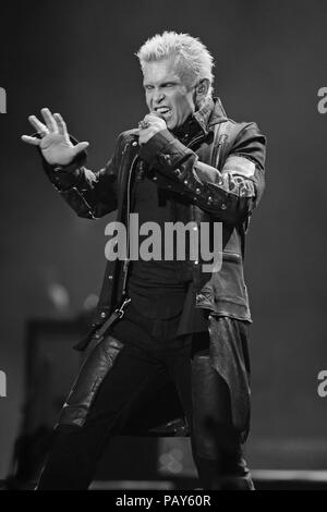 HOLLYWOOD FL - 21 settembre: Billy Idol del Billy Idol band suona al Hard Rock Live presso il Seminole Hard Rock Casino e il 21 settembre 2015 in Hollywood Florida Persone: Billy Idol Foto Stock