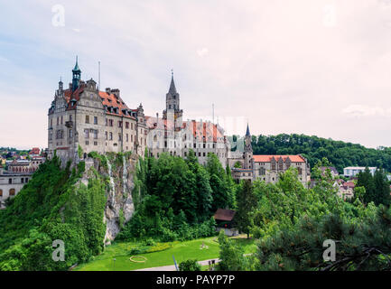 Schloss Sigmaringen Castle, Sigmaringen, Danubio superiore Parco Naturale della Valle, Svevo, Baden-Wuerttemberg, Germania, Europa Foto Stock