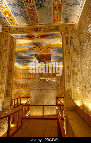 All'interno della tomba di Ramses iv o Ramesse IV (KV2) nella Valle dei Re, Tebe, Luxor, Egitto, Africa Foto Stock