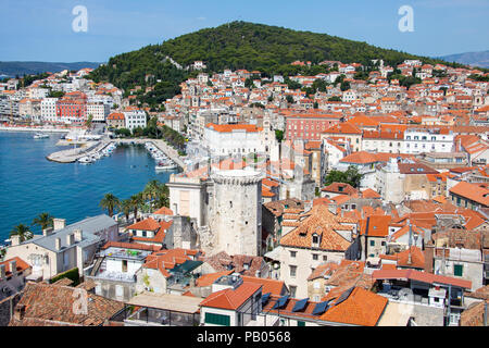 Torre veneziana o Mletačka kula, città vecchia, Split, Croazia Foto Stock