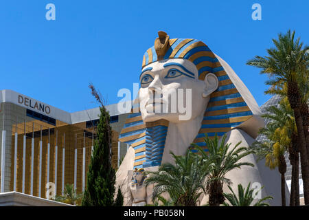 Il Luxor Hotel Las Vegas, Nevada, Stati Uniti d'America,Martedì, 29 maggio 2018. Foto Stock