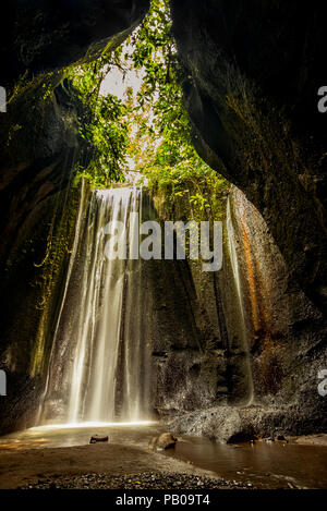 Tukad Cepung cascata, Bali, Indonesia Foto Stock