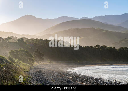 Kaikoura beach, Kaikoura gamma, Kaikoura, Canterbury, Nuova Zelanda Foto Stock