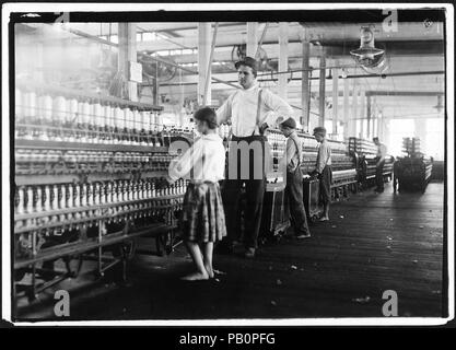 Un giovane spinner in Yazoo City mulini di filato. Ha affermato di essere 13, ma dubbia. Yazoo City, Miss. - Foto Stock