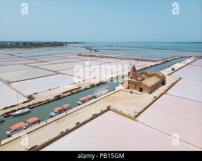 Stagnone Riserva naturale nei pressi di Marsala e Trapani, Sicilia, Italia. Foto Stock