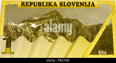 VELIKIE Luki, Russia - 30 luglio 2015: vecchia valuta slovena Foto Stock