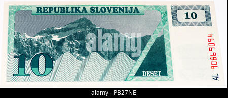 VELIKIE Luki, Russia - 30 luglio 2015: vecchia valuta slovena Foto Stock