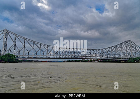 Quella di Howrah Bridge AKA Rabindra Setu Foto Stock