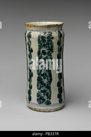 Vaso di farmacia. Cultura: messicana. Dimensioni: H. 10 1/8 in. (25,7 cm). Data: 1800-1825. Museo: Metropolitan Museum of Art di New York, Stati Uniti d'America. Foto Stock