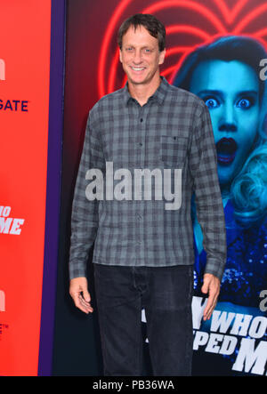 Tony Hawk assiste la premiere del Lionsgate 'La spia che mi dumping' al Fox Village teatro sulla luglio 25, 2018 a Los Angeles, California Foto Stock