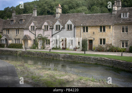 Castle Coombe - Waar cavallo ubicazione Foto Stock