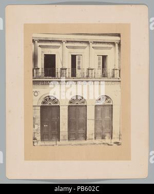 [Gran Teatro de Iturbide]. Artista: François Aubert (Francese, 1829-1906); Noriega. Dimensioni: Immagine: 14,3 × 11,3 cm (5 5/8 × 4 7/16 in.). Montaggio: 22,2 × 18,2 cm (8 3/4 × 7 3/16 in.). Data: 1867. Museo: Metropolitan Museum of Art di New York, Stati Uniti d'America. Foto Stock