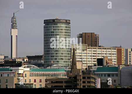 Birmingham City Centre panoramica vista sullo skyline, West Midlands, England, Regno Unito, dal sud della città Foto Stock