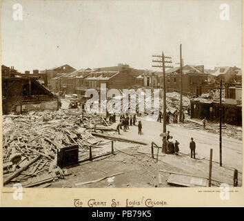 1757 Tornado del 1896. Scena di strada mostra swath di completa distruzione tra meno di edifici danneggiati, con gruppi di persone intorno di fresatura Foto Stock