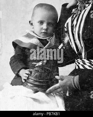 1219 ritratto, kid, bird cage, bird Fortepan 8250 Foto Stock