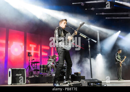 Berlino, Deutschland. 02Giugno, 2018. 19/Musa, il batterista Dominic Howard, cantante e chitarrista MATTEO Bellamy, bassista Christopher Wolstenholme (da sinistra a destra) dal vivo al Rock am Ring Festival dal 01.-03.06.2018 al Nuerburgring nel Vulkaneifel. Rock, Hardrock, alternativa, Artrock, musica | Utilizzo di credito in tutto il mondo: dpa/Alamy Live News Foto Stock