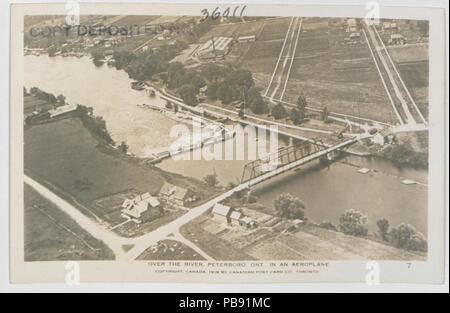1184 Peterboro Ontario da un aereo (HS85-10-36011) originale Foto Stock